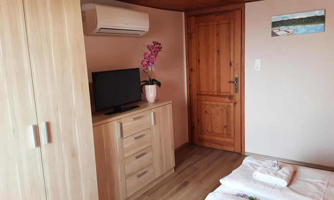 Jazmin Apartman Tihany Ngoại thất bức ảnh