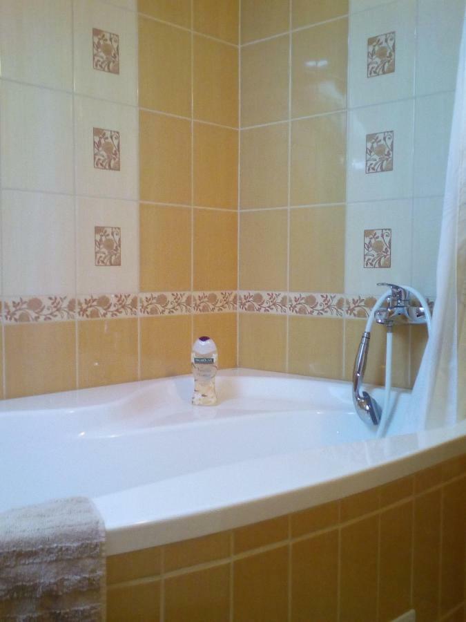 Jazmin Apartman Tihany Ngoại thất bức ảnh